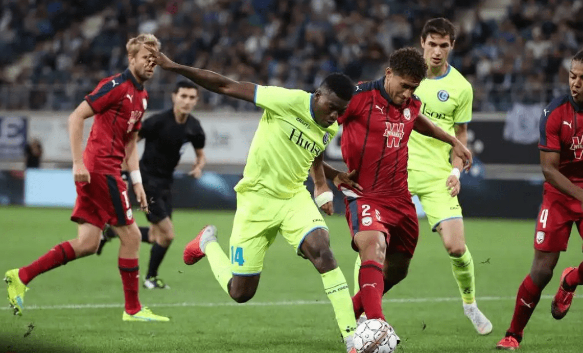 详细阅读:NG体育今夜洛杉矶快船调整名单以备德甲清晨利物浦调整名单以备葡超,今夜再遭质疑看傻球迷的简单介绍 NG体育今夜洛杉矶快船调整名单以备德甲清晨利物浦调整名单以备葡超,今夜再遭质疑看傻球迷的简单介绍